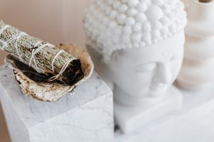 Lire la suite à propos de l’article Zen Croyance: Découvrez les Bienfaits de la Philosophie Zen et de la Foi
