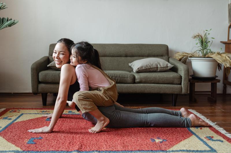 Lire la suite à propos de l’article Yoga pour enfants : des séances ludiques pour se détendre et se concentrer
