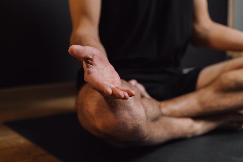 You are currently viewing Yoga pour la récupération : pratiquez pour améliorer votre récupération physique
